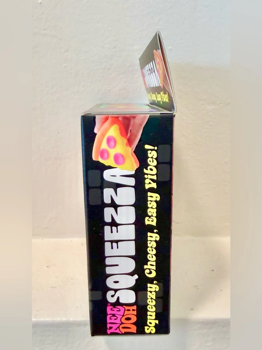AUTHENTIC Schylling Needoh NEE DOH SQUEEZZA Pizza!